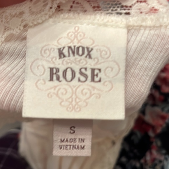 Vintage lace tank - Picture 3 of 3